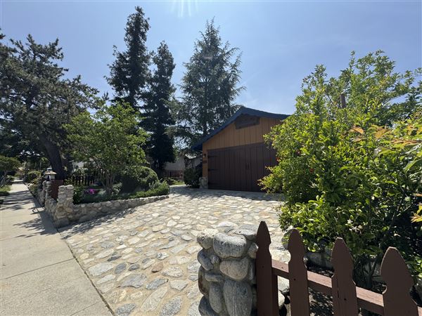 Tujunga Home (4/22/2025 - Credits: TADEH ASIUN)