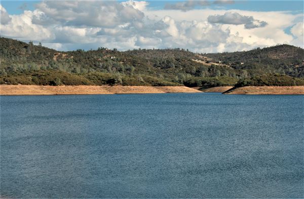 New Melones Reservoir and Stevnot Bridge (7/28/2025 - Credits: U.S. Bureau of Reclamation)