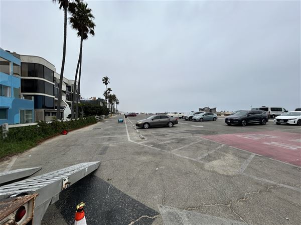 Venice Beach, Boardwalk, Pier & Recreation Center (8/14/2025 - Credits: Brandy Davis)