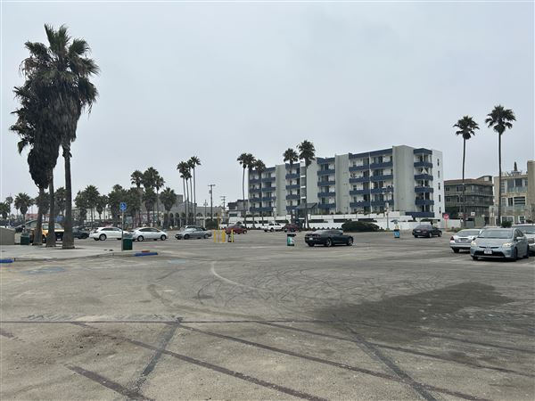 Venice Beach, Boardwalk, Pier & Recreation Center (8/14/2025 - Credits: Brandy Davis)