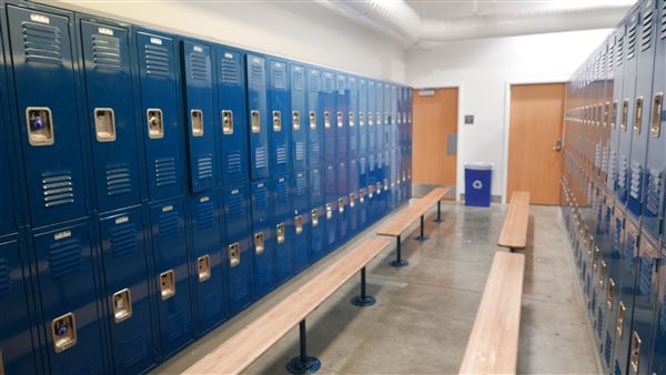 College of the Canyons - Locker Rooms (3/28/2015 - Credits: Leo Fialho)