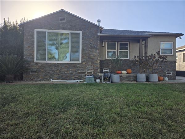 Modern Home with Spacious Backyard (10/5/2025 - Credits: submitted by: Jake Glavies)