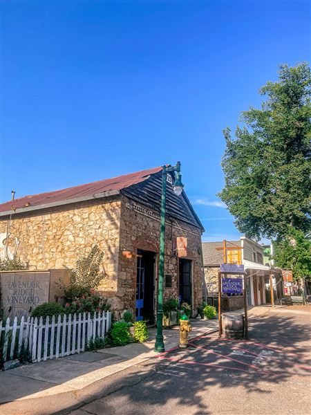 Murphys Main Street (10/21/2025 - Credits: Calaveras Visitors Bureau & Film Commission)