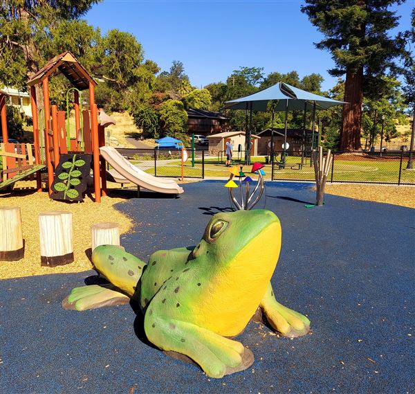 Angels Camp - Utica Park (10/22/2025 - Credits: Calaveras Visitors Bureau & Film Commission)