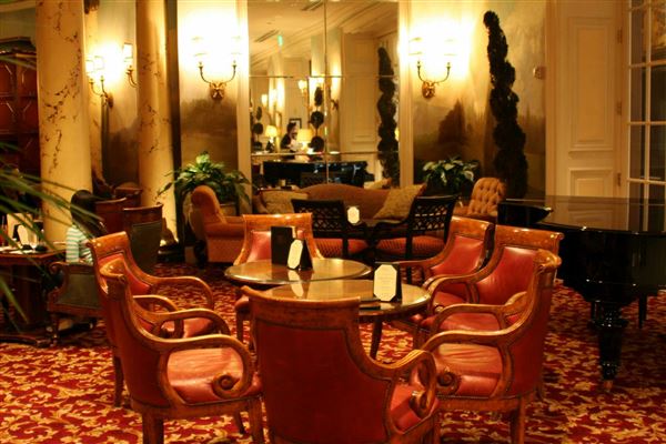Fairmont San Francisco (10/24/2025 - Credits: San Francisco City & County Film Commission)