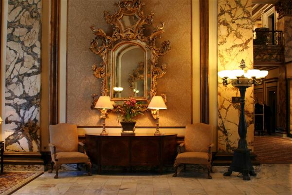 Fairmont San Francisco (10/24/2025 - Credits: San Francisco City & County Film Commission)