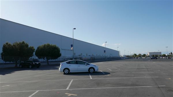 Veterans Memorial Stadium - Long Beach City College - Stadium Parking Lot (5/23/2016 - Credits: Leo Fialho)