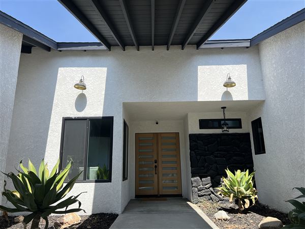 Mid-Century Modern (2/25/2026 - Credits: Britani Golden)