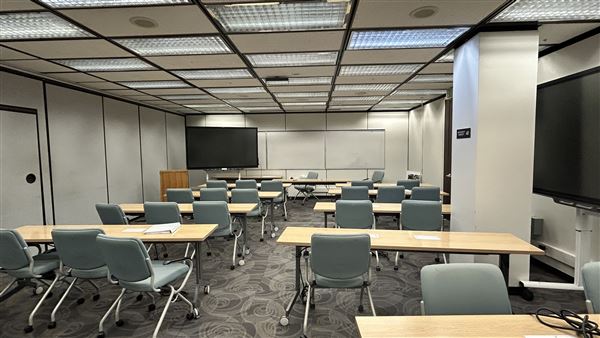 LADWP Headquarters / John Ferraro Building