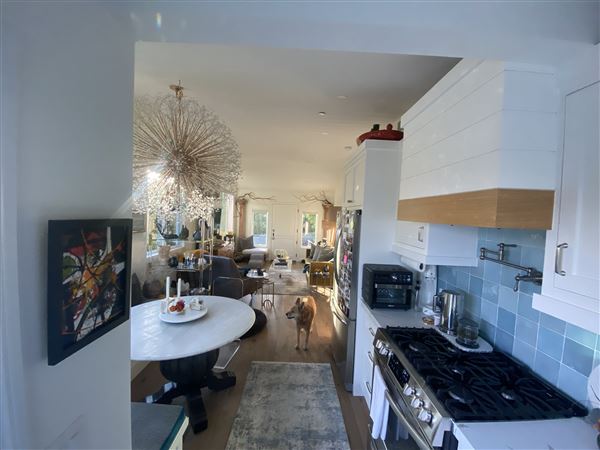 Chic Laguna Cottage (3/15/2026 - Credits: Susan Willig)