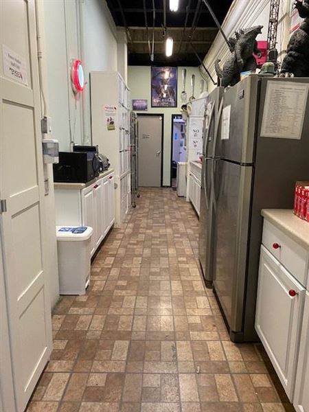 1308 N. San Fernando Rd. (4/3/2026 - Credits: submitted by: Fon Davis)