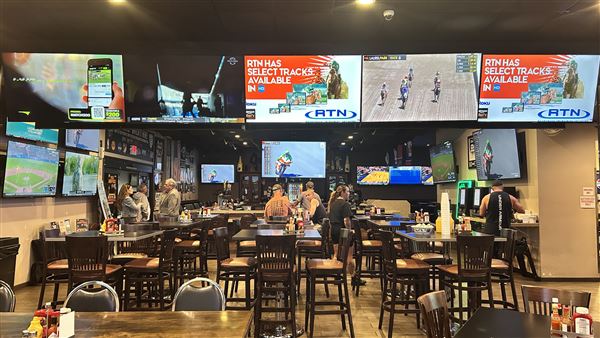 CJ's Sports Grill & Turf Club at Econo Lodge & Lake Elsinore Casino (3/29/2026 - Credits: Brandy Davis)