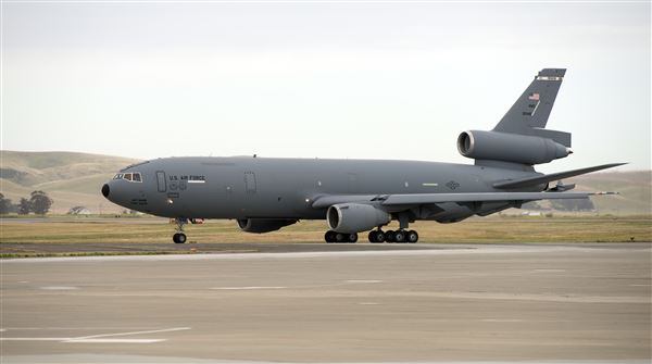 Travis Air Force Base - AFB (5/7/2015 - Credits: By Heide Couch - https://www.dvidshub.net/image/1945531, Public Domain, https://commons.wikimedia.org/w/index.php?curid=41095018)
