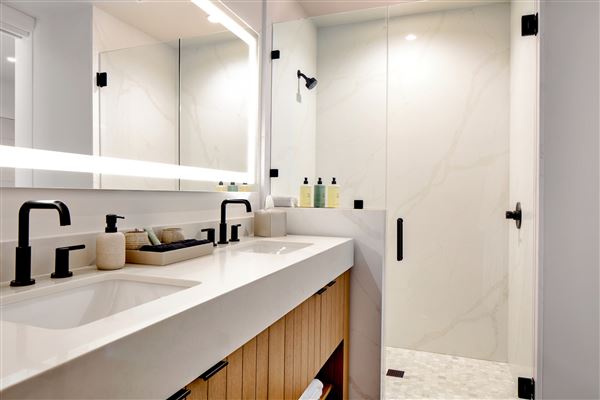 Duchamp Hotel (6/1/2026 - Credits: submitted by: Tom Nelson)