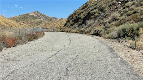 Valley Canyon Rd at Stonecrest Rd (9/9/2023 - Credits: Leo Fialho)