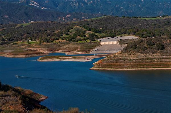 Lake Casitas Recreation Area (2/20/2016 - Credits: Aleta Rodriguez [https://www.flickr.com/photos/wanderingnome/25156746066/in/album-72157603780446231/])