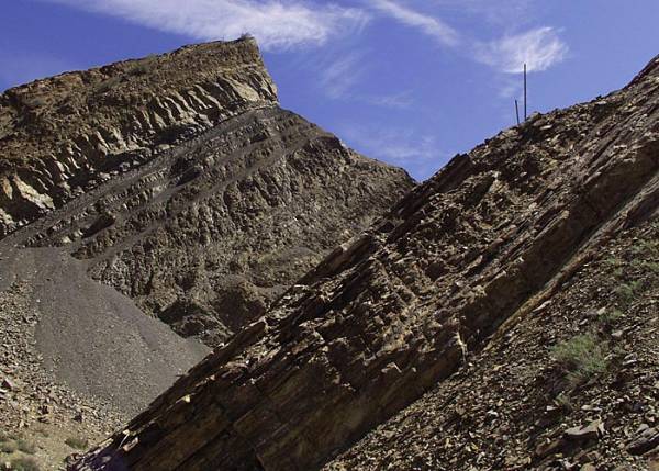 Pyramid Lake (12/31/2003)