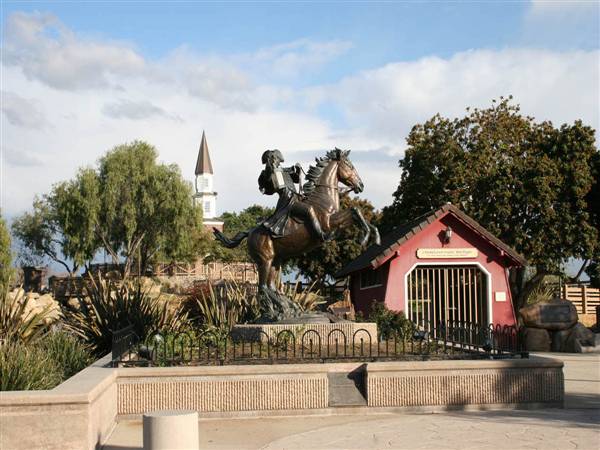 Cerritos Heritage Park (1/20/2010)