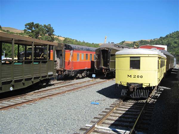 Niles Canyon Railway & Sunol Depot (7/21/2010)