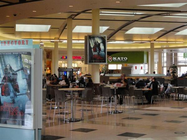 Westfield Valencia Town Center (4/7/2011)