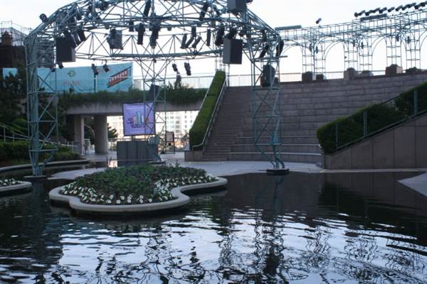 350 S Grand Ave Water Court (11/7/2011)