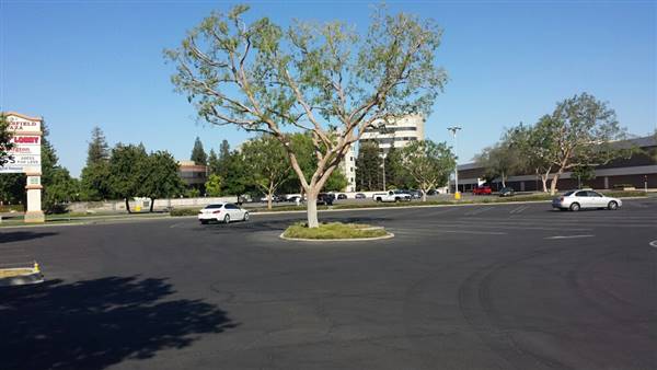 Bakersfield Plaza - Brixmor Property Group (8/10/2015)