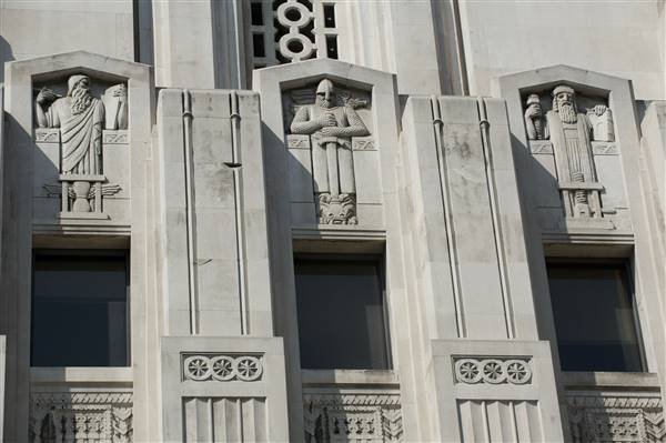 Los Angeles Times Building (12/16/2015)