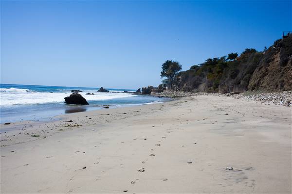 El Pescador State Beach @ Robert H. Meyer Memorial State Beach (SB) - CFC (4/1/2016 - Credits: Photo courtesy of Gillian Bissonnette, California Film Commission)