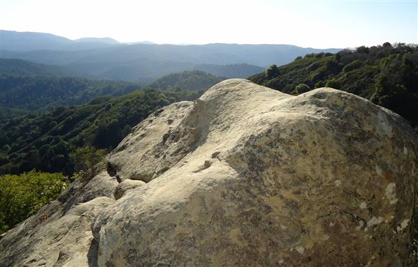 Castle Rock State Park (SP) (3/12/2012 - Credits: : By Tomwsulcer (Own work) [CC0], via Wikimedia Commons)