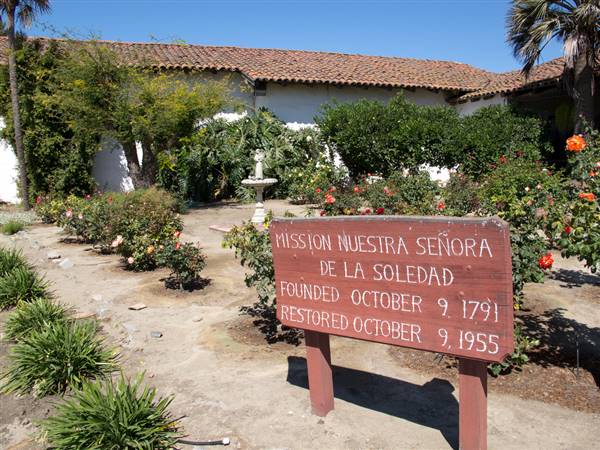Mission Nuestra Senora de la Soledad (9/4/2011 - Credits: "Mission Nuestra Senora de la Soledad" by Ed Bierman (CC BY 2.0)[https://creativecommons.org/licenses/by/2.0/legalcode]https://www.flickr.com/photos/edbierman/)