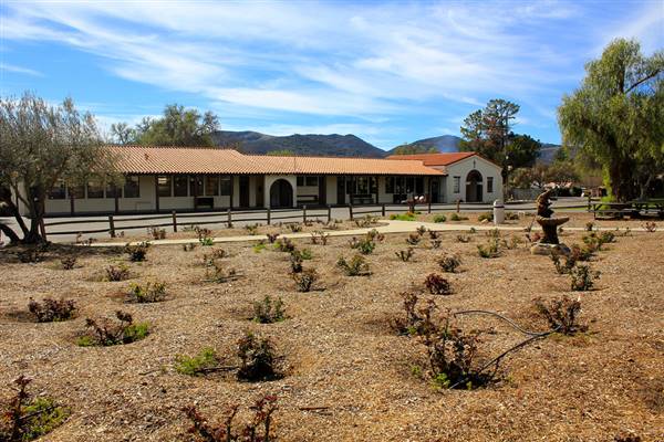 Mission Santa Ines (3/8/2014 - Credits: "IMG_0082" by Flickr User: dailymatador (CC BY-ND 2.0)[https://creativecommons.org/licenses/by-nd/2.0/legalcode] https://www.flickr.com/photos/dailymatador/)