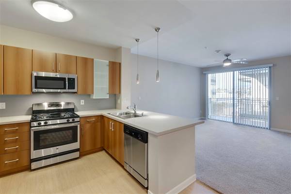 Stuart Apartments at Sierra Madre Villa (8/30/2016 - Credits: http://www.essexapartmenthomes.com/california/los-angeles-area-apartments/pasadena-apartments/the-stuart-sierra-madre-villa)