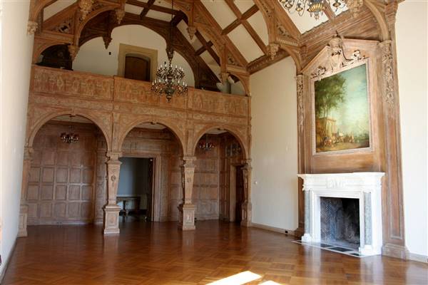 Greystone Mansion & Park (10/17/2016 - Credits: Photos courtesy of Kris Bunting)