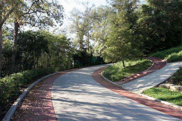 Greystone Mansion & Park (10/17/2016 - Credits: Photos courtesy of Kris Bunting)
