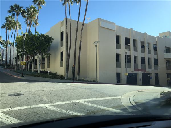 Burbank Town Center / with Adjacent CLOSED IKEA (3/1/2018)