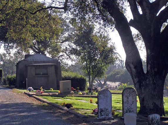 Cypress Hill Memorial Park (7/25/2018)