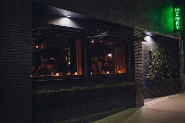 Bar Henry (1/9/2019)