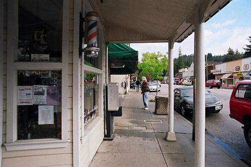 Downtown Boulder Creek (12/31/2003)