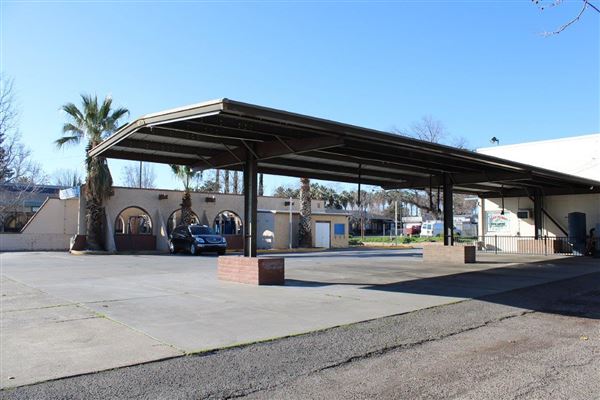 Red Bluff Car Wash and Detailing (3/1/2022 - Credits: Film Tehama)