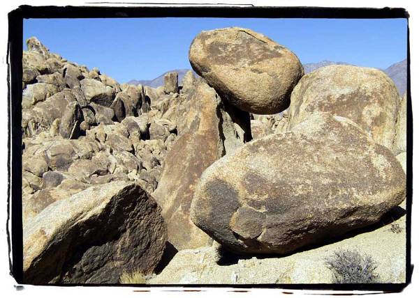 Alabama Hills - Bureau of Land Management / BLM - Bishop Field Office (12/31/2003)