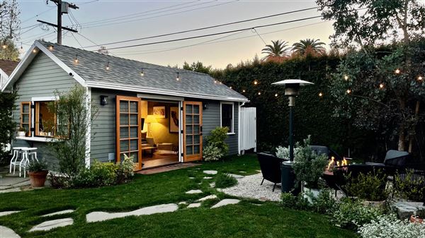 CA Bungalow in the heart of historic Hollywood (4/3/2023 - Credits: Andrew Runyon)