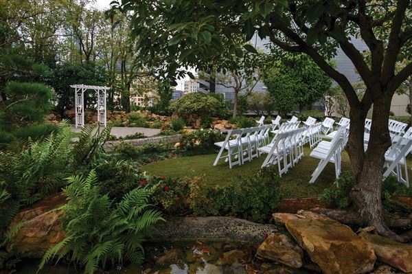 DoubleTree by Hilton Hotel Los Angeles Downtown (12/4/2012 - Credits: Marketing Department)
