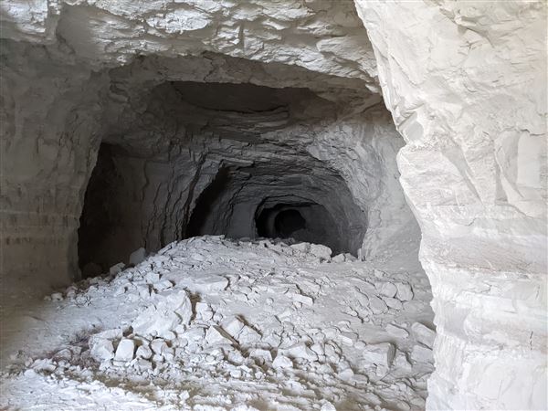 Cudahy's Old Dutch Cleanser Mine (Located within Red Rock Canyon State Park) - Cudahy Old Dutch Cleanser Mine (Red Rock Canyon State Park) (2/11/2023 - Credits: https://creativecommons.org/licenses/by/2.0/ (https://www.flickr.com/photos/ruggybear/52821176720/in/photostream/) photos taken by Matthew Dillon, no changes made.)