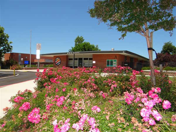 Acacia Elementary School (7/1/2023 - Credits: Sue Blake)