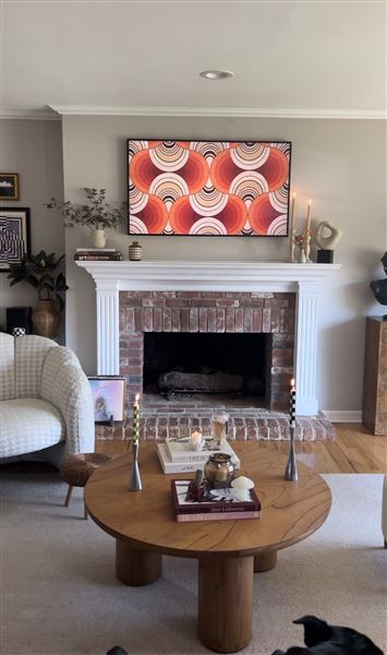 Americana Cape Cod Home (2/21/2024 - Credits: submitted by: Jackie Godoy)