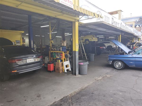 Auto Repair shop in the heart of Hollywood (5/30/2024 - Credits: Jordan zell)