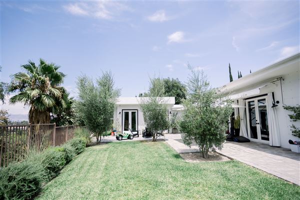 Ranch style home located in the hills of Woodland Hills (6/6/2024 - Credits: staci pearlman)