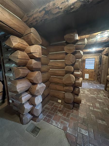 Tehachapi Log Cabin (5/4/2024 - Credits: Barb Pfeiffer)