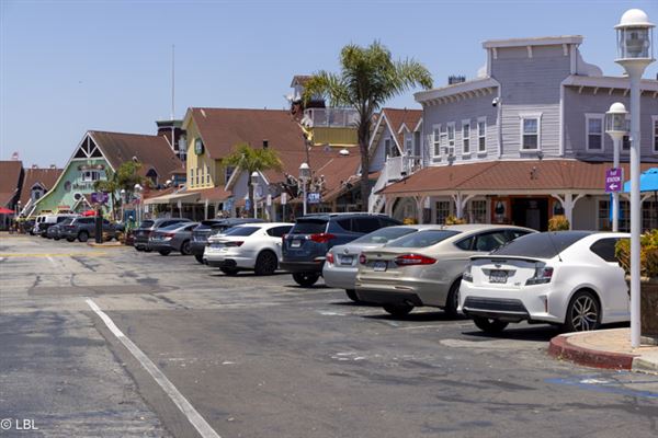 Shoreline Village (8/28/2024 - Credits: LB Locations)