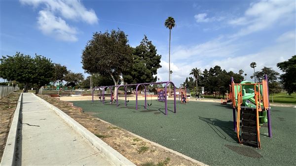 Edward Vincent Park - Playgrounds (10/17/2024 - Credits: Brandy Davis)